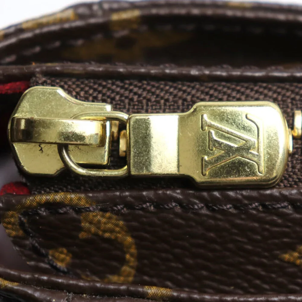 LOUIS VUITTON Brown Shoulder Bag - Picture 5 of 10